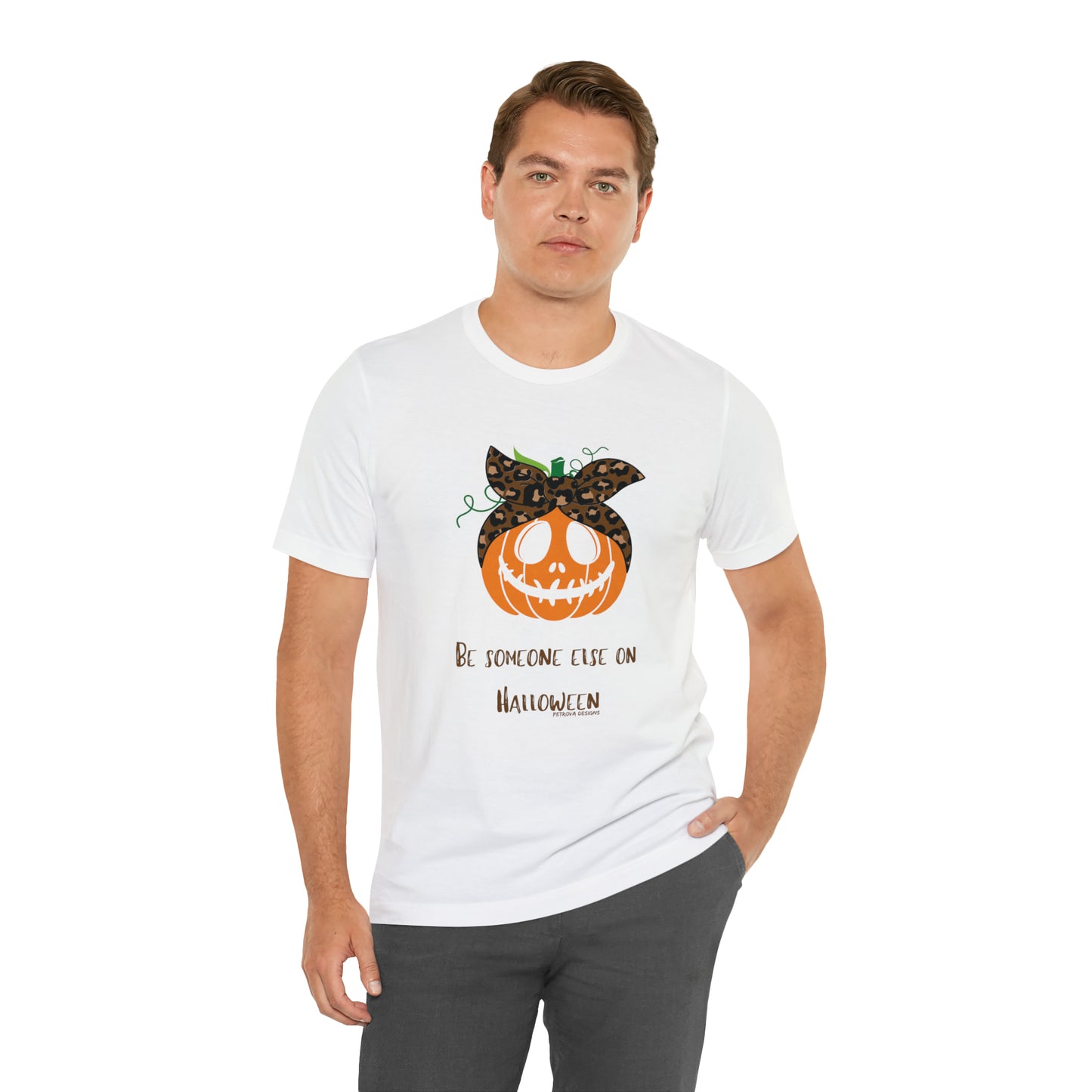 T-Shirt Halloween Shirts for Adults Halloween Black Shirts for Men and Women Pumpkin Petrova Designs