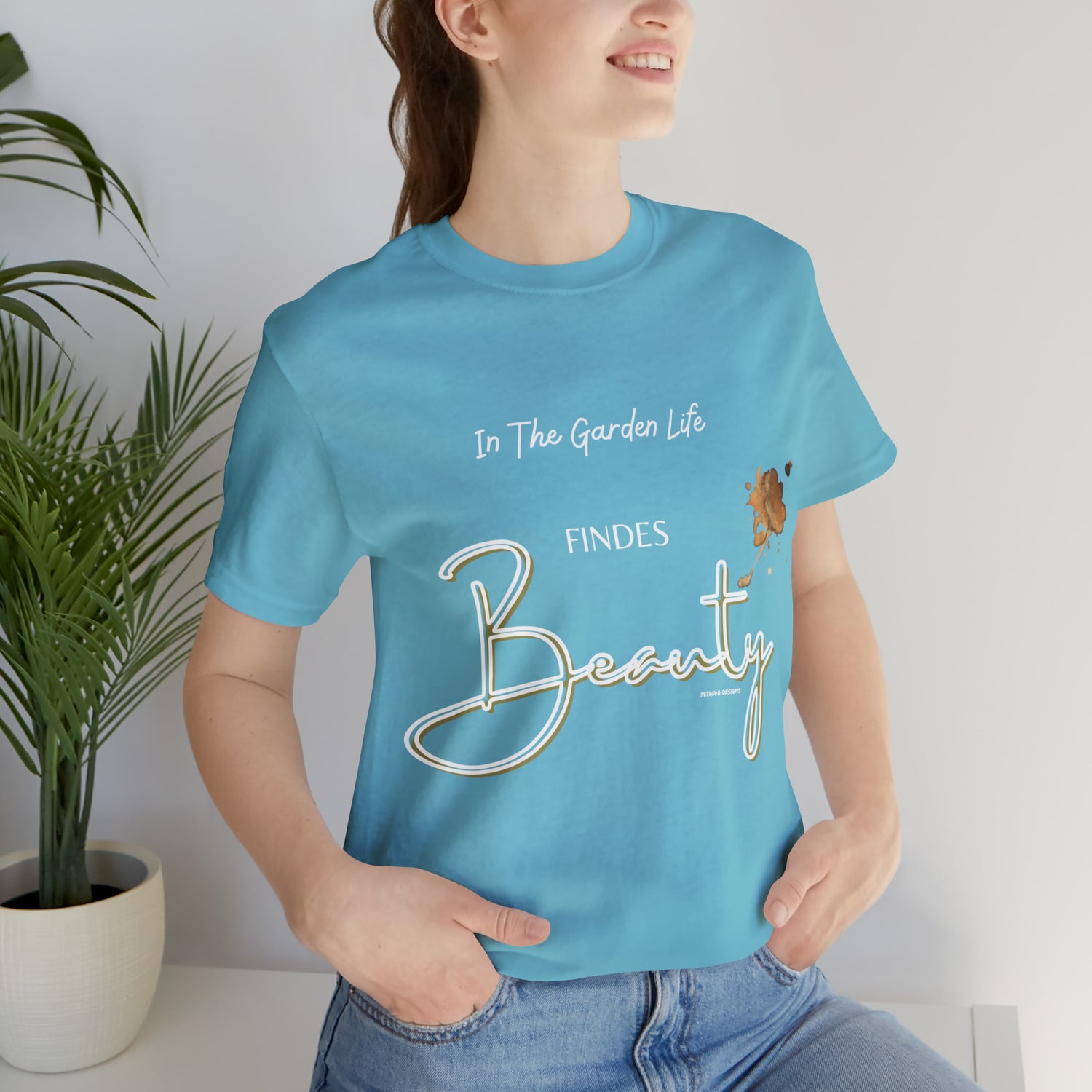 Garden Lover Tee | Gardener Gift Idea | Gardening T-Shirt Turquoise T-Shirt Petrova Designs