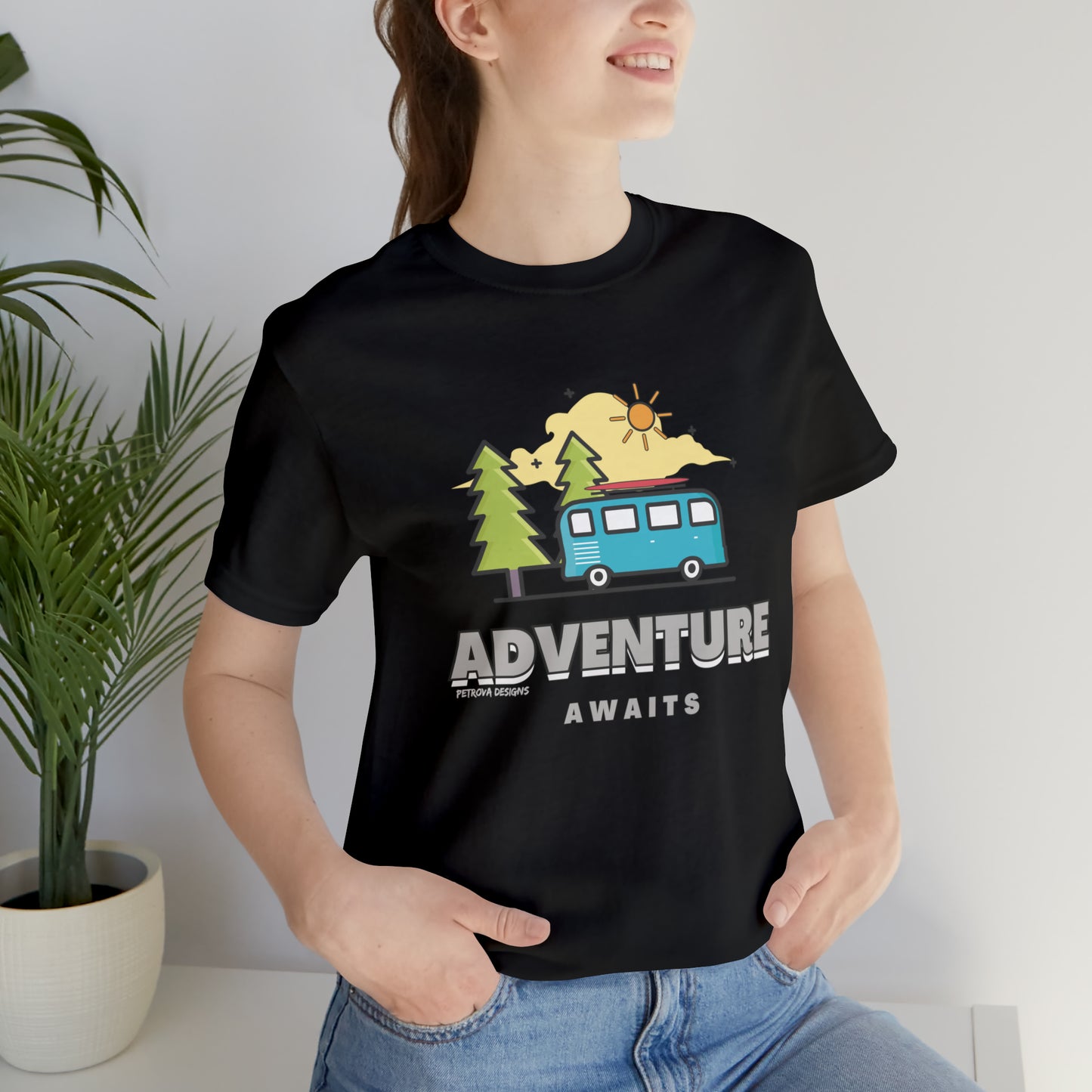 T-Shirt for Travelers | Traveler Tee Gift Idea | Adventurer Black T-Shirt Petrova Designs