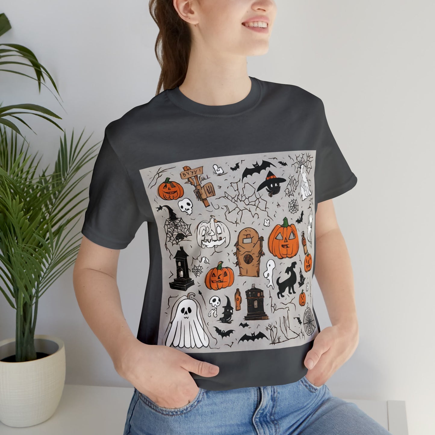 T-Shirt Halloween T-Shirt Graphic Tee for Men Women Bella Canvas Shirt Halloween Spooky Petrova Designs