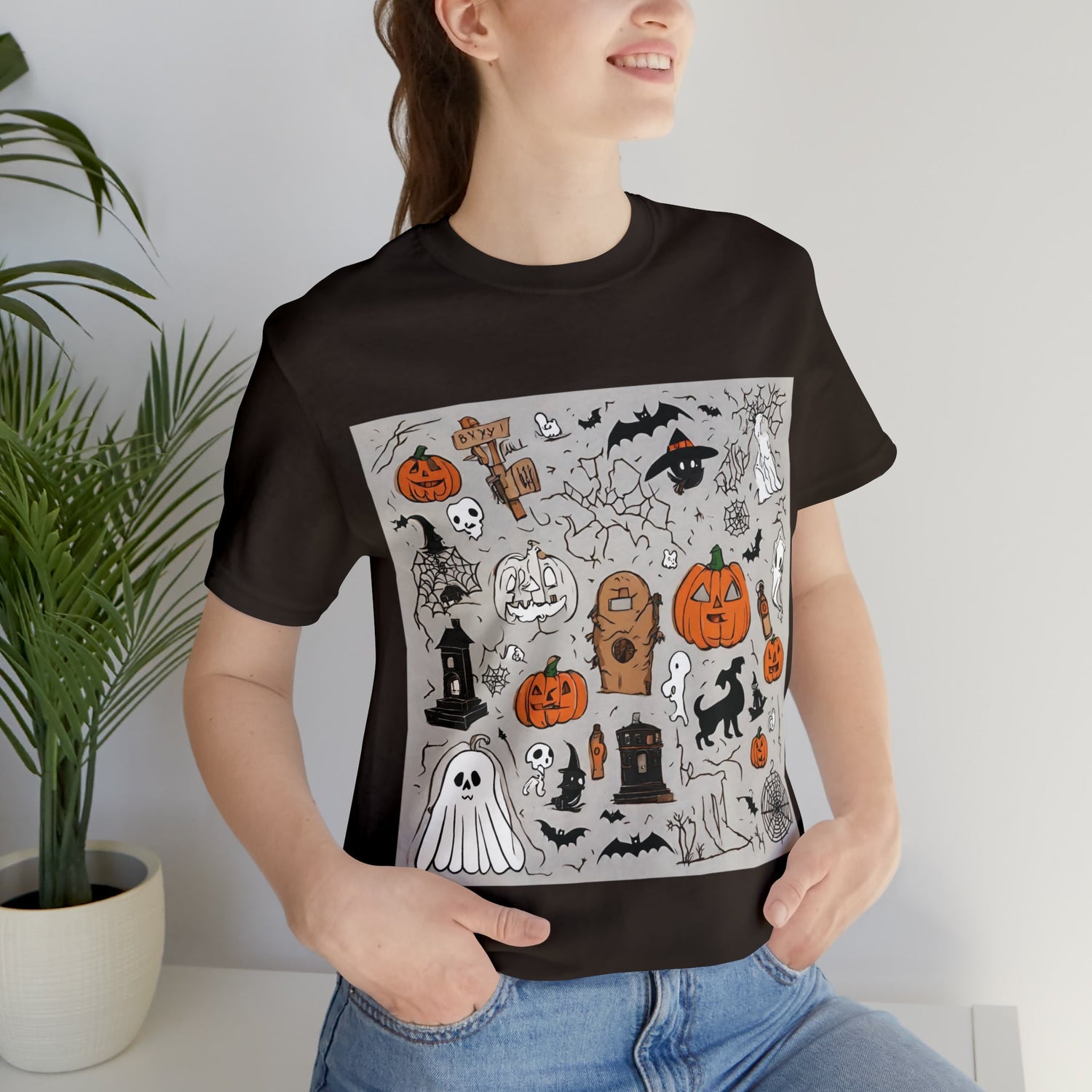 T-Shirt Halloween T-Shirt Graphic Tee for Men Women Bella Canvas Shirt Halloween Spooky Petrova Designs